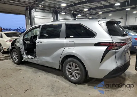 2024 Toyota Sienna Xle из США, поврежденный, VIN 5TDJSKFC6RS110461